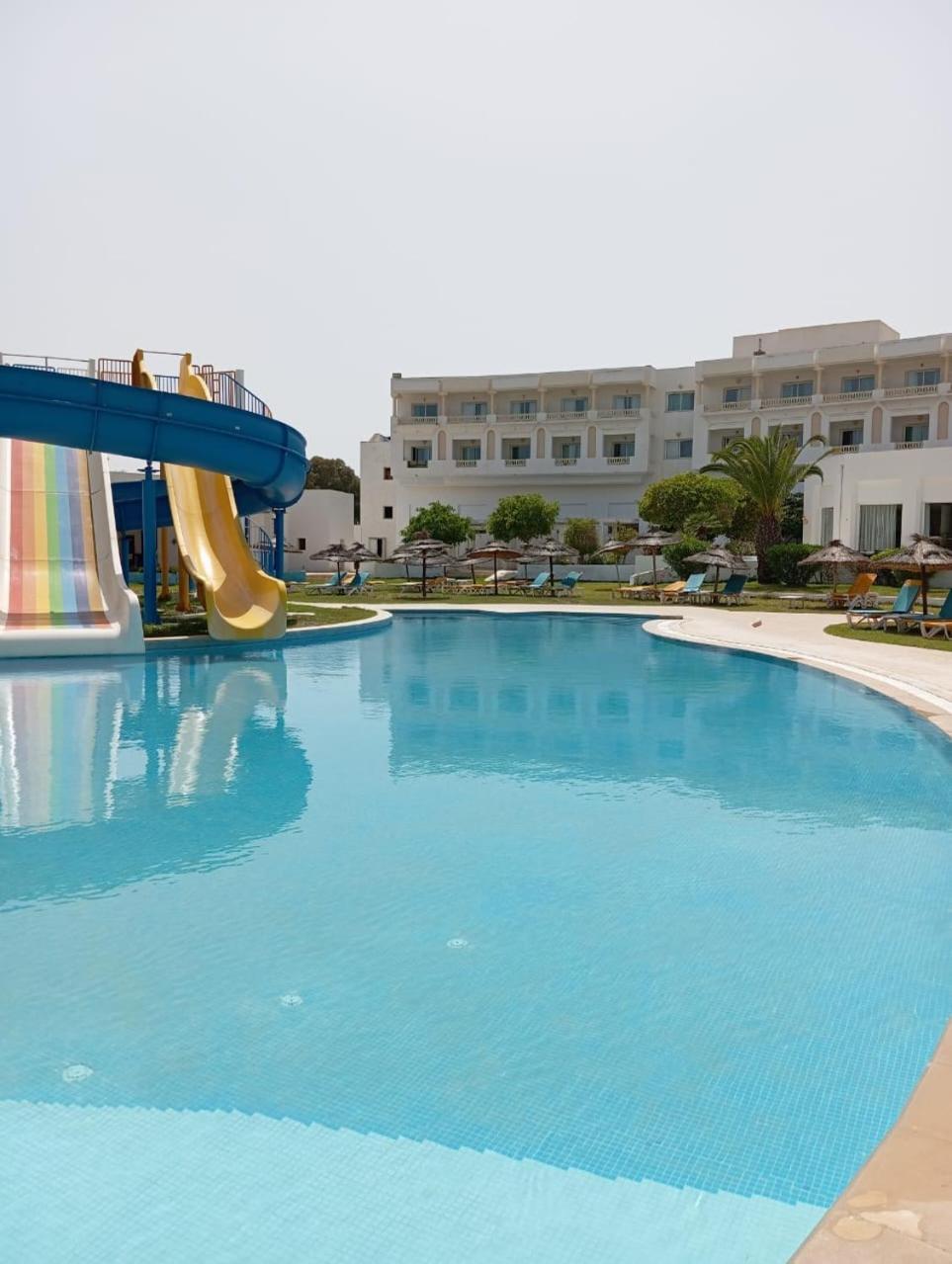 Hotel Imperial Park 哈馬馬特 外观 照片